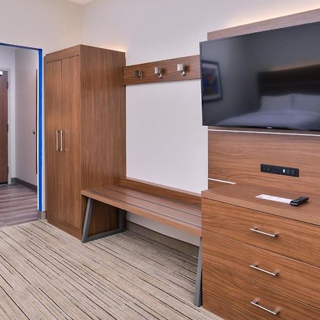 Holiday Inn Express & Suites Farmville By Ihg Εξωτερικό φωτογραφία