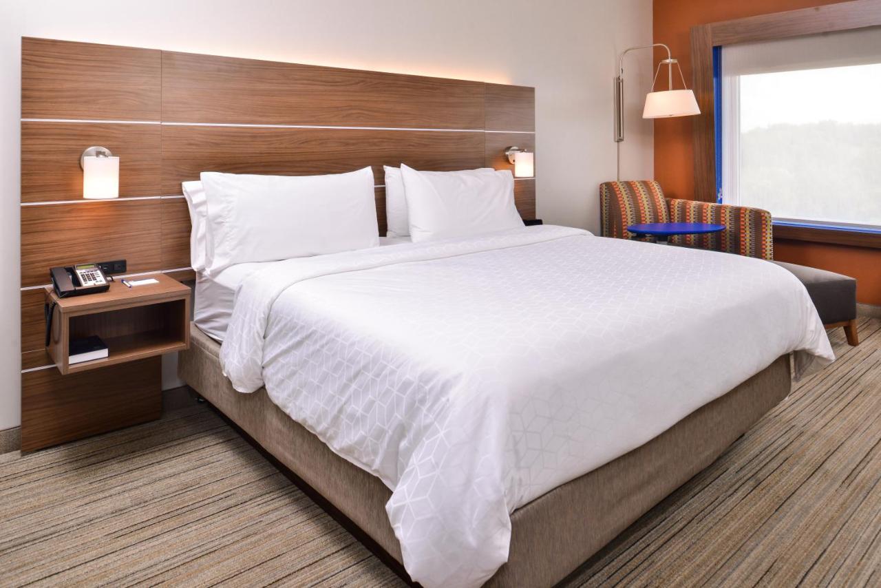 Holiday Inn Express & Suites Farmville By Ihg Εξωτερικό φωτογραφία