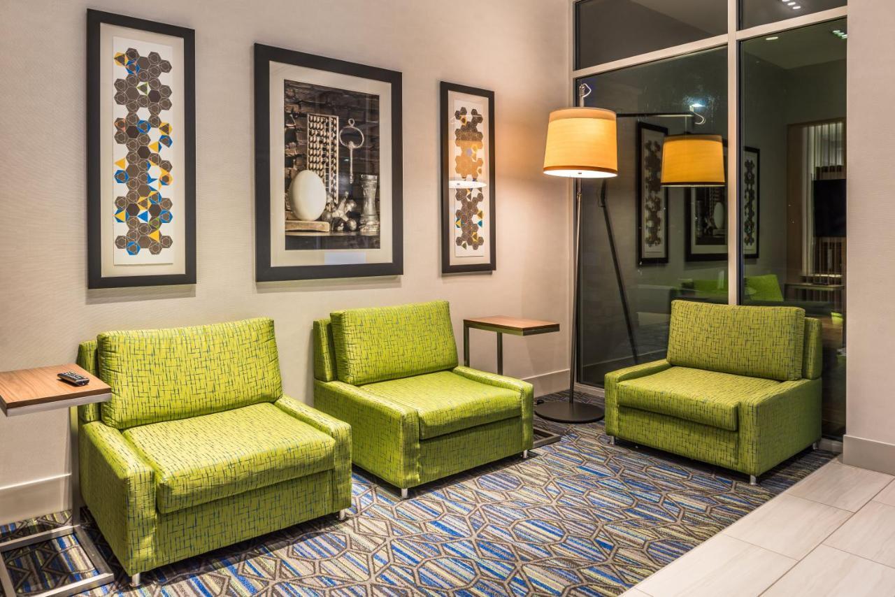 Holiday Inn Express & Suites Farmville By Ihg Εξωτερικό φωτογραφία