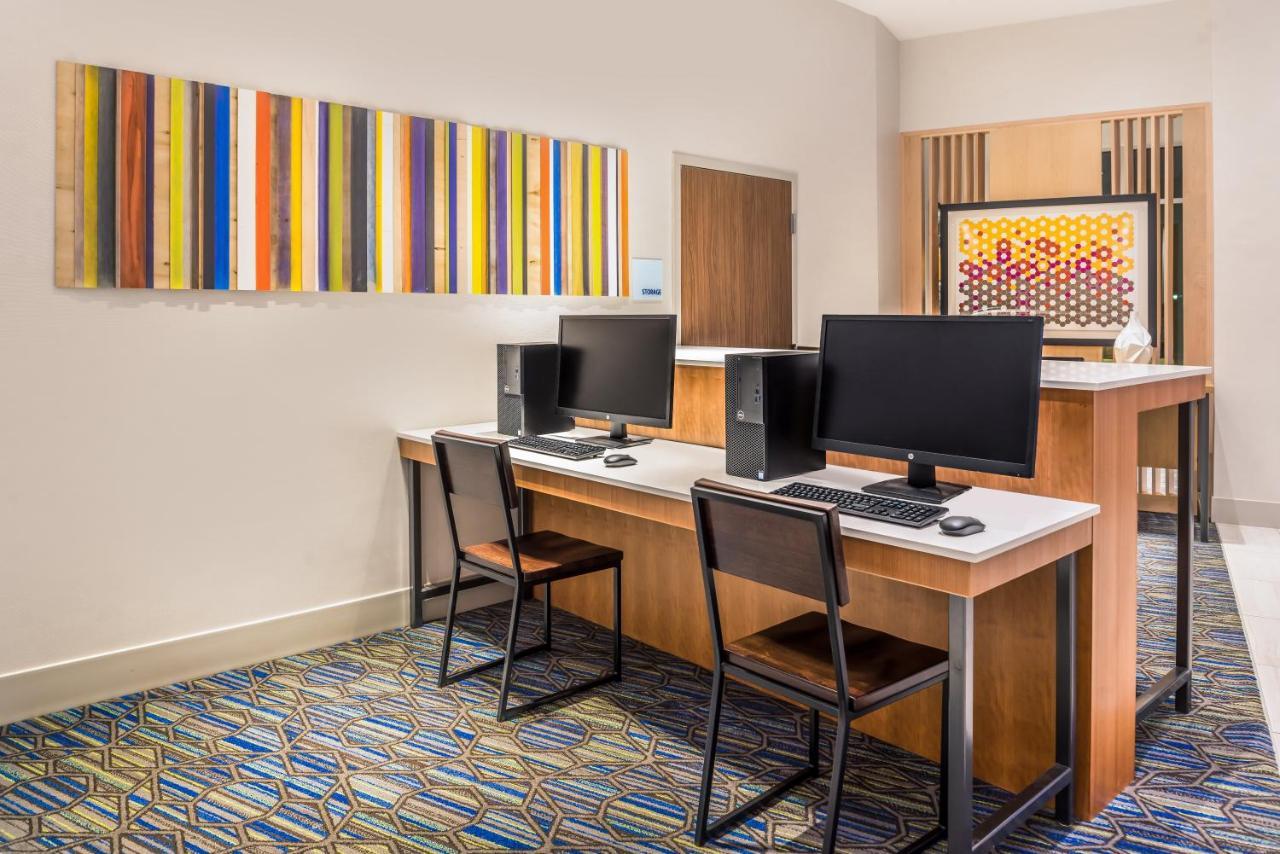 Holiday Inn Express & Suites Farmville By Ihg Εξωτερικό φωτογραφία